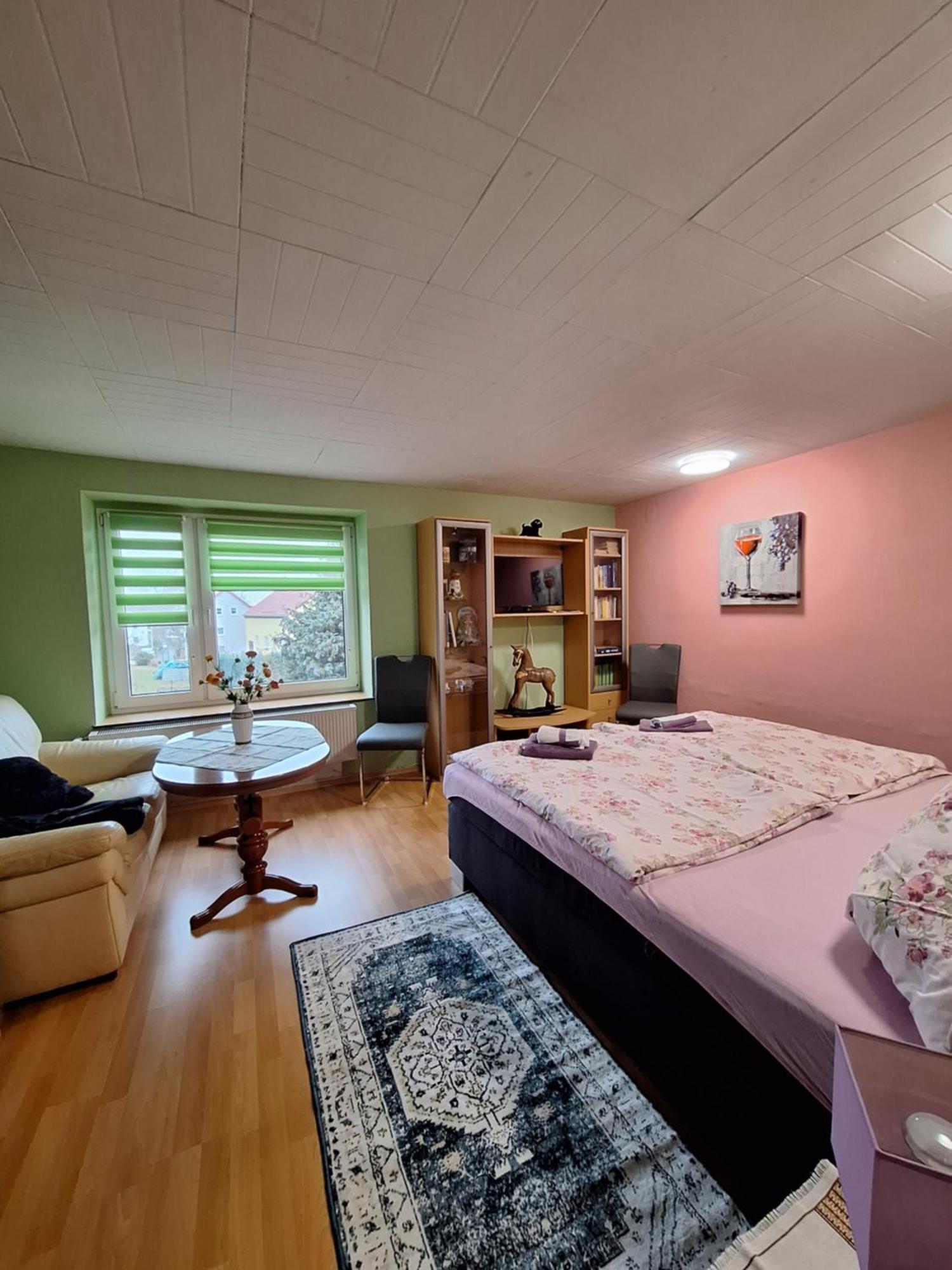 Zimmervermietung Leuba Appartement Ostritz